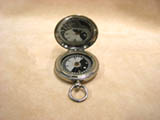 WW1 Dennison MK V pocket compass with Singers Patent style dial dated 1916